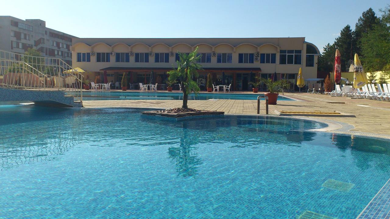 Hotel Mimoza Razgrad Zewnętrze zdjęcie