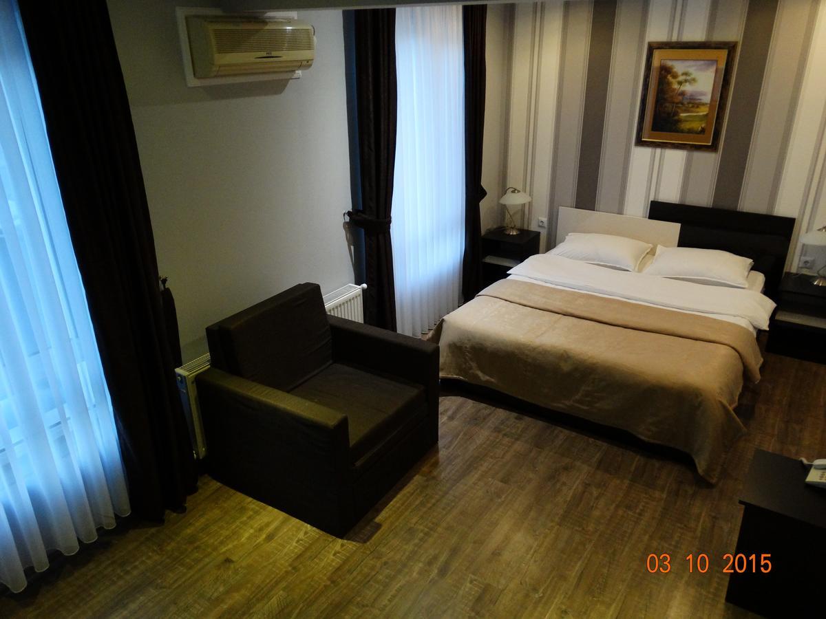 Hotel Mimoza Razgrad Zewnętrze zdjęcie