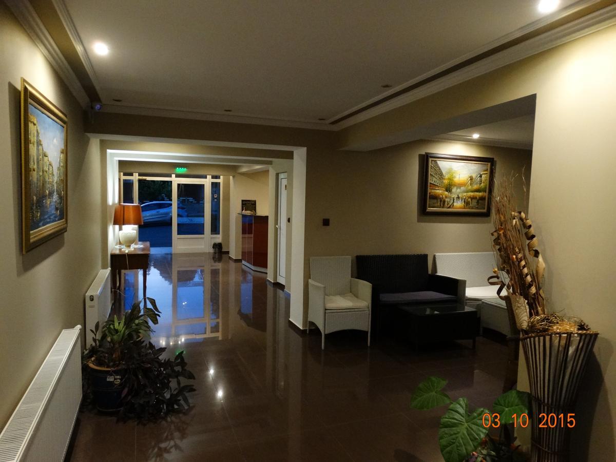 Hotel Mimoza Razgrad Zewnętrze zdjęcie
