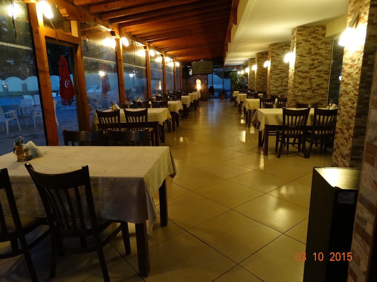 Hotel Mimoza Razgrad Zewnętrze zdjęcie